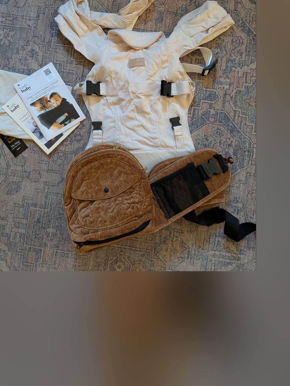 Tushbaby Baby Cream Handsfree Carrier with Brown Velvet Hip Carrier